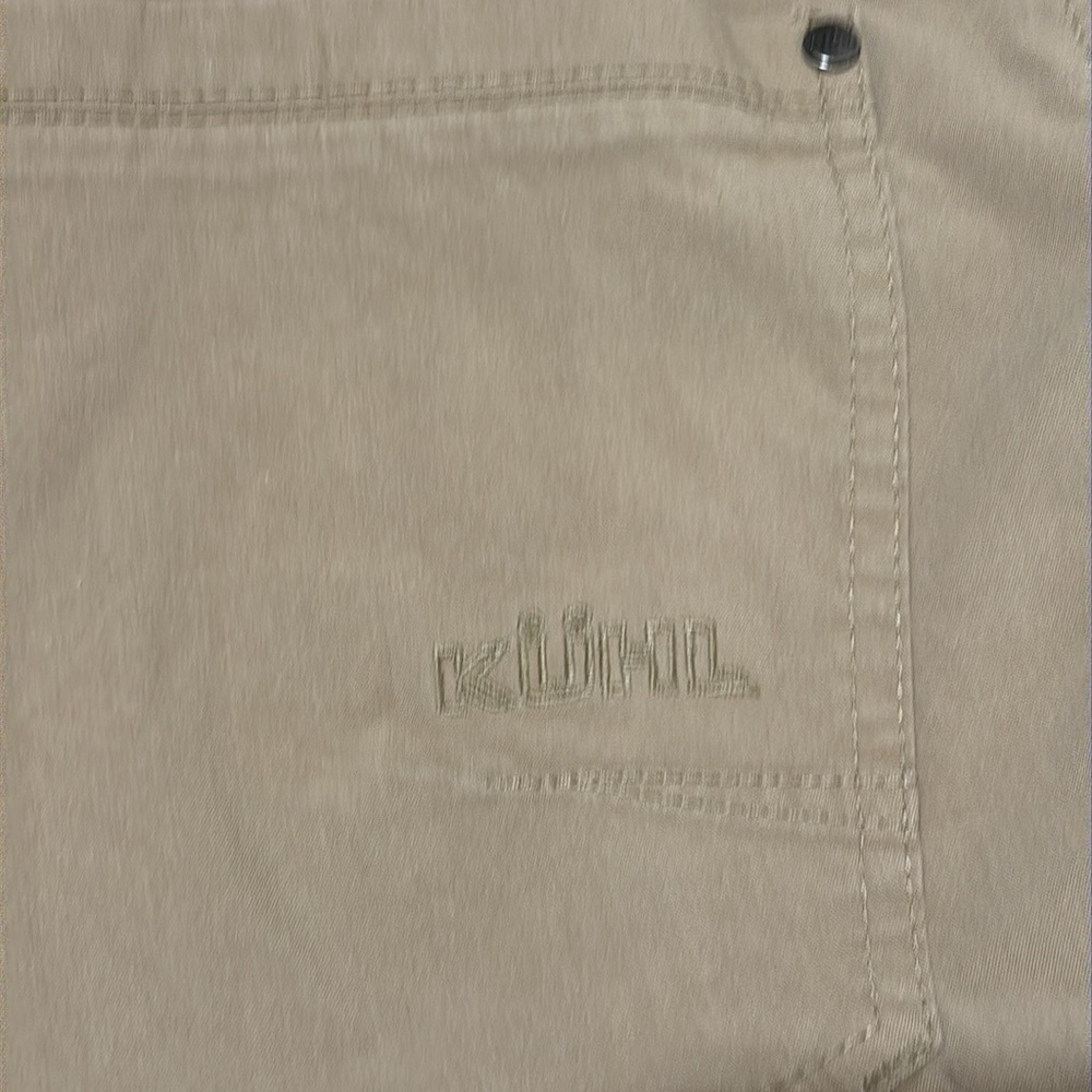 Kuhl Tan Flat Front Shorts Versatile Casual Wear - Picture 9 of 9